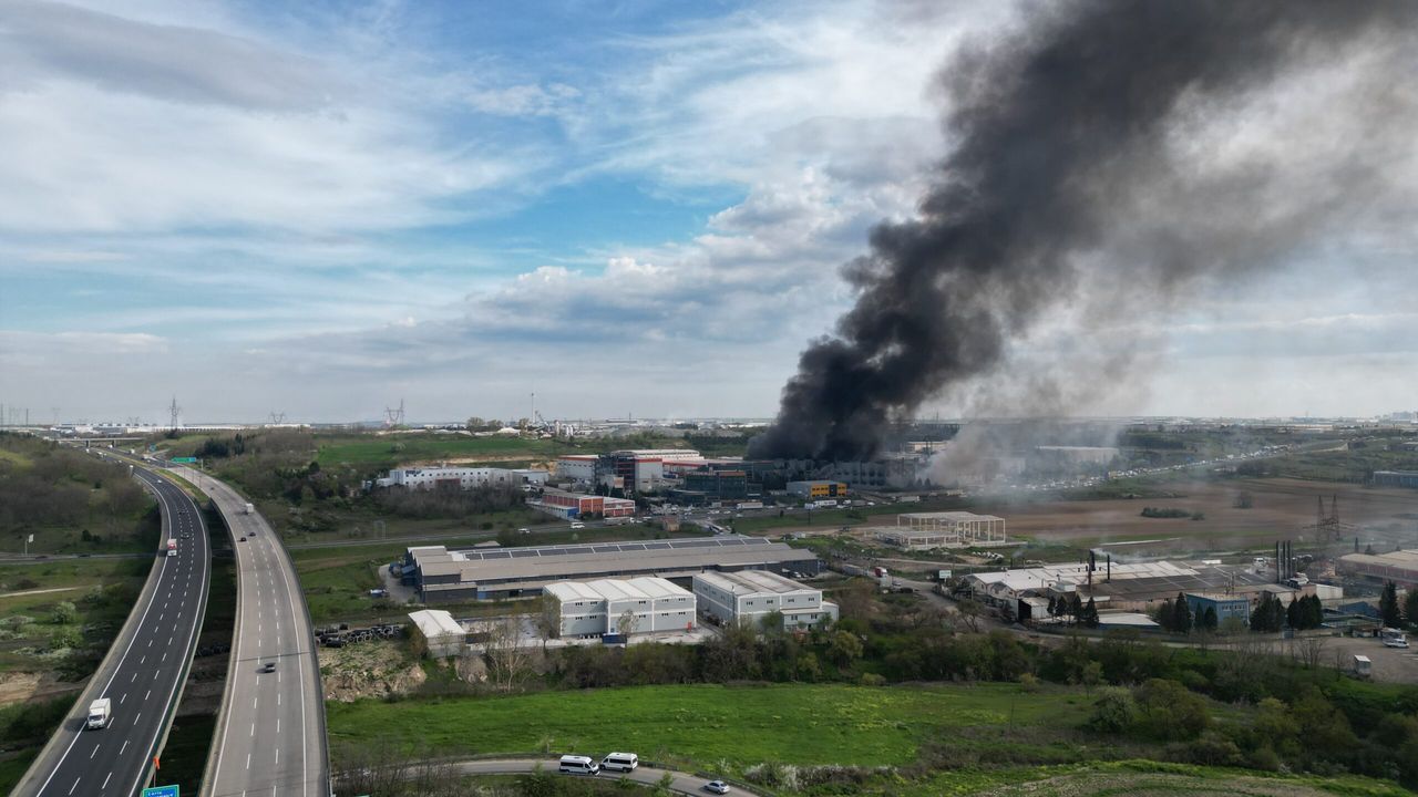 Tekirdağ'da fabrika yangını