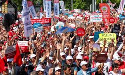 Binlerce emekli Ankara’da mitingde buluştu