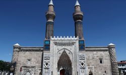 "Mavi Medrese" restorasyonun ardından yaklaşık 371 bin ziyaretçi ağırladı