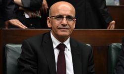 Mehmet Şimşek: Mayıs 2023'e göre 46 milyar dolar azalan yıllık cari açık 33 ayın en düşük seviyesine geriledi