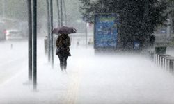 Meteoroloji'den 25 il için aşırı yağış uyarısı