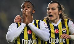 Fenerbahçe Kadıköy'de uzatmada güldü! Kasımpaşa'yı 2-1 yenip zirve yarışını sürdürdü