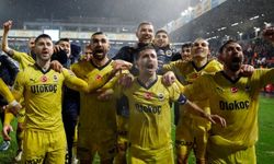 Fenerbahçe'den müthiş dönüş: Rize'yi yendi liderlik koltuğunu geri aldı