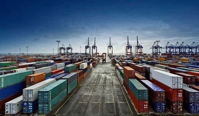 Çin'in ihracatı ve ithalatı nisanda arttı