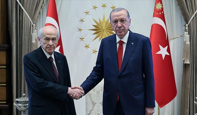 Cumhurbaşkanı Erdoğan ile MHP Genel Başkanı Bahçeli bir araya geldi