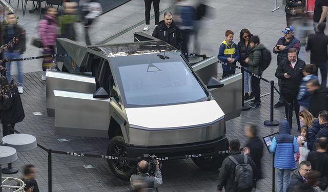 Tesla'nın elektrikli kamyoneti Cybertruck Ankara'da