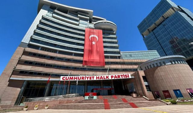 CHP’de başkan adayları netleşti: Eskişehir’de 25 yıl sonra yeni aday
