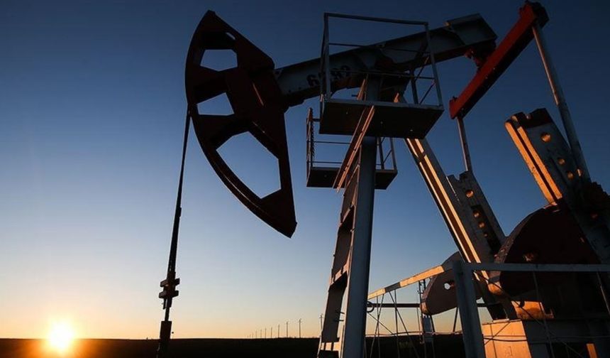 Brent petrolün varil fiyatı 83,09 dolar oldu