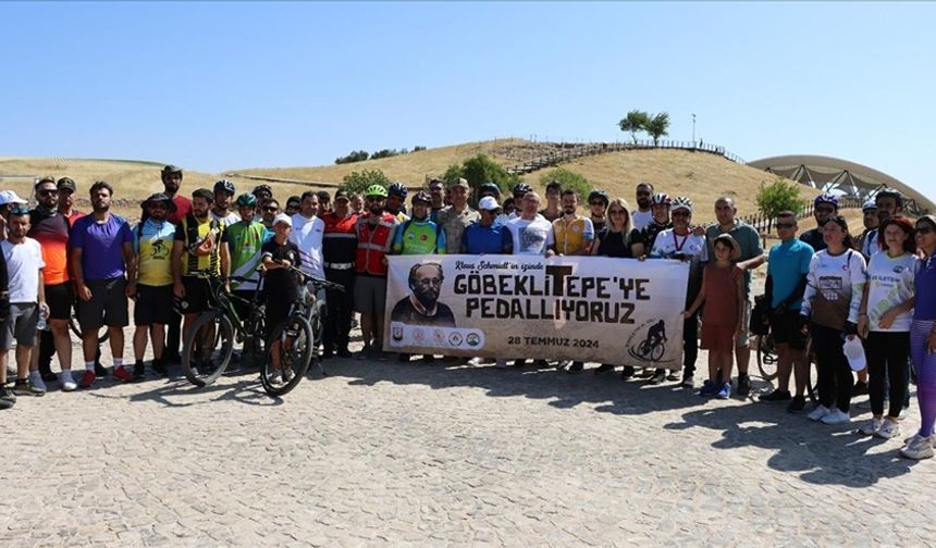 Göbeklitepe'yi dünyaya tanıtan Prof. Dr. Schmidt anısına pedal çevirdiler