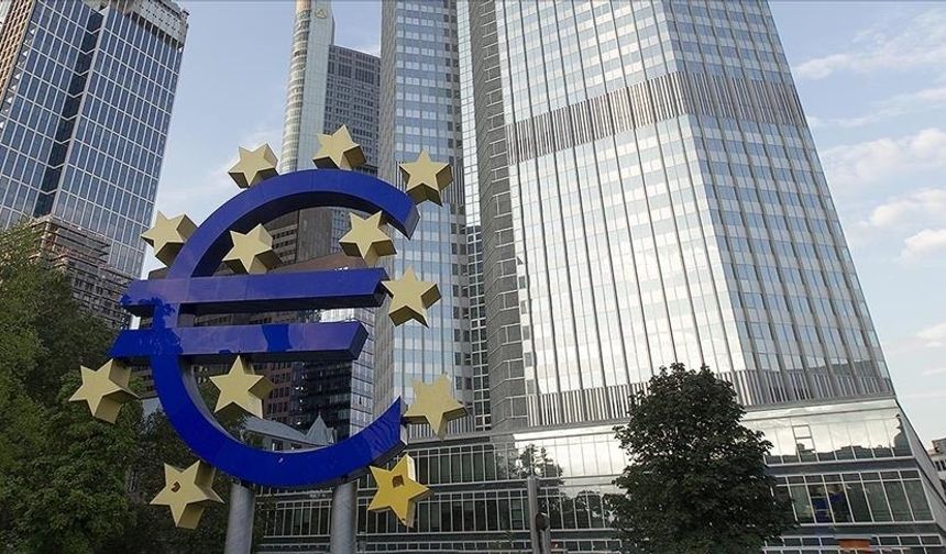 ECB düşen zayıf ekonomiye karşı yılın üçüncü faiz indirimine gitti