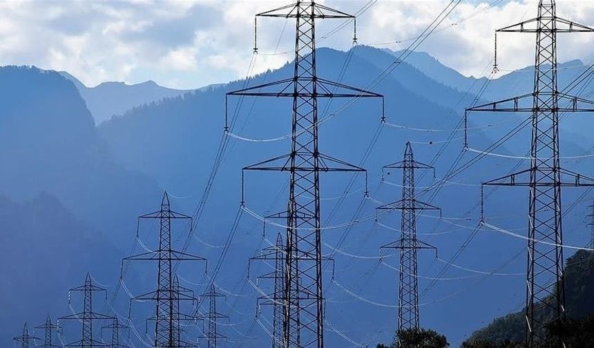 Elektrik üretimi ağustos ayında %1,53 azaldı