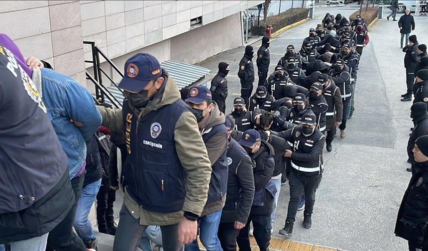 Eskişehir merkezli 9 ildeki yasa dışı bahis operasyonunda 24 şüpheli yakalandı