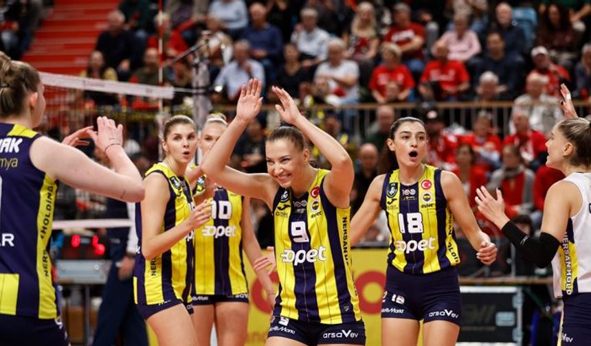 Fenerbahçe Opet, CEV Şampiyonlar Ligi’nde 2'de 2 yaptı