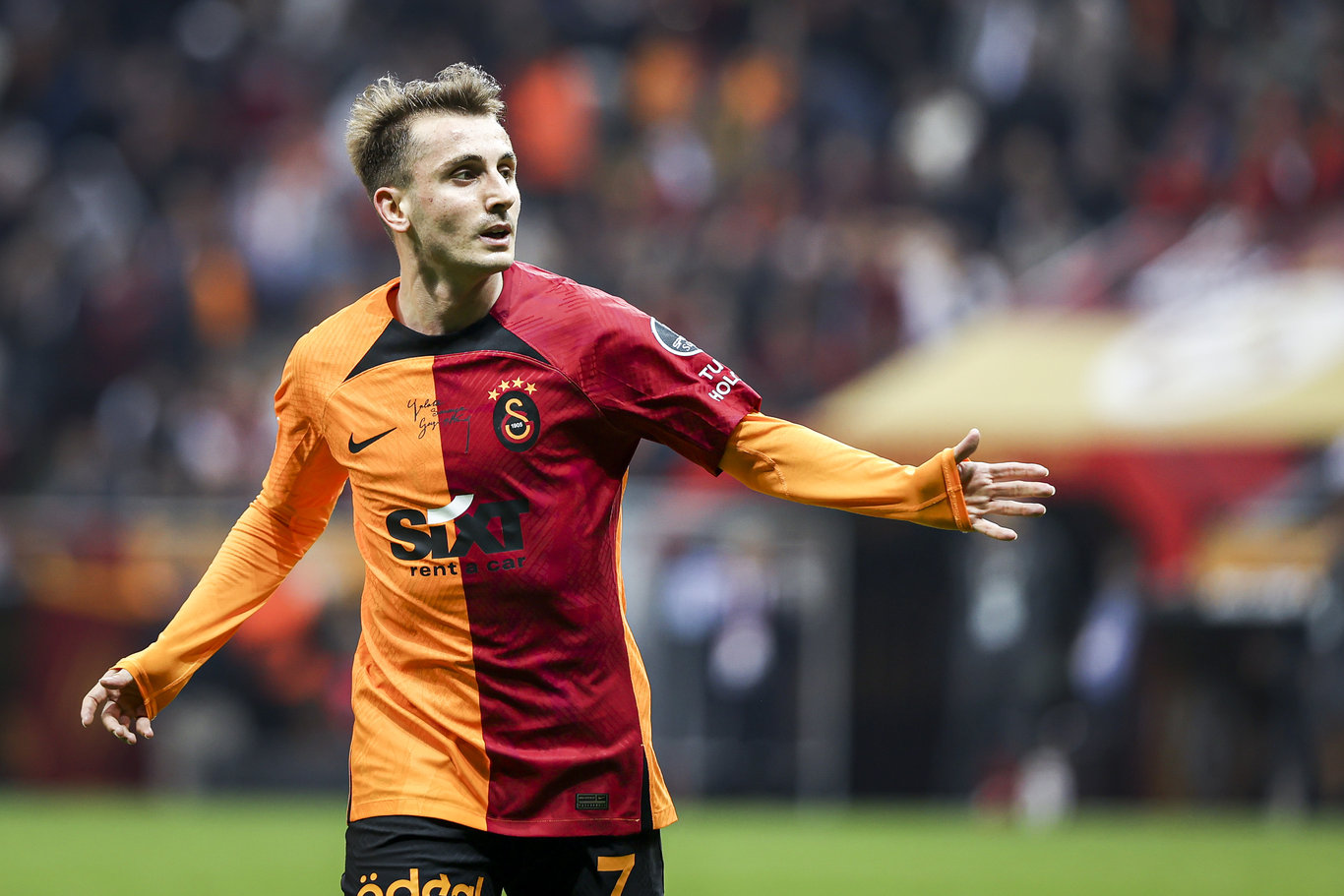 Kerem Aktürkoğlu - Galatasaray Eski piyasa değeri: 13 milyon euro Yeni piyasa değeri: 15 milyon euro