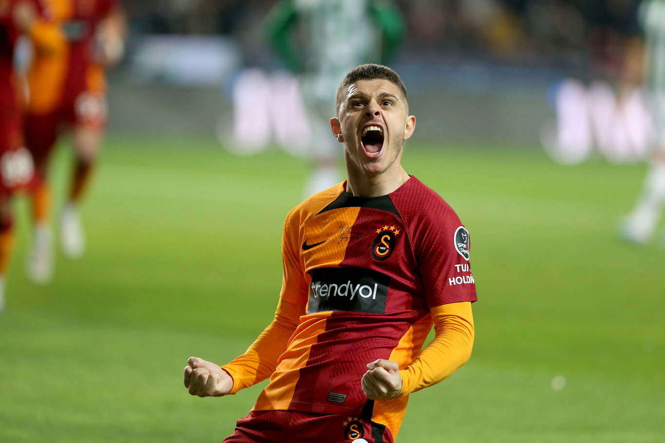 Milot Rashica - Galatasaray Eski piyasa değeri: 7.5 milyon euro Yeni piyasa değeri: 8.5 milyon euro
